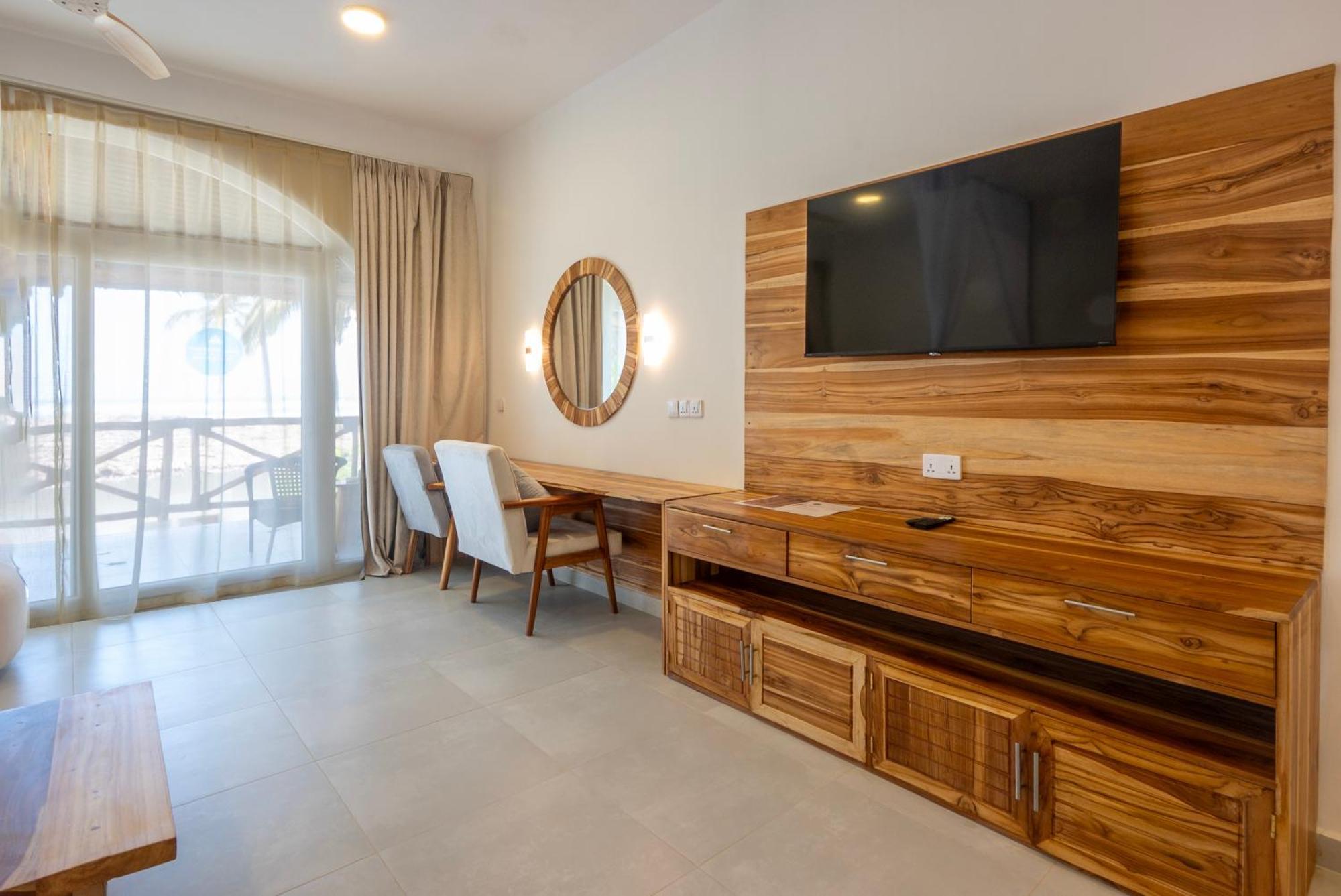 Royal Mandarin Hotel & Resort Pwani Mchangani Dış mekan fotoğraf