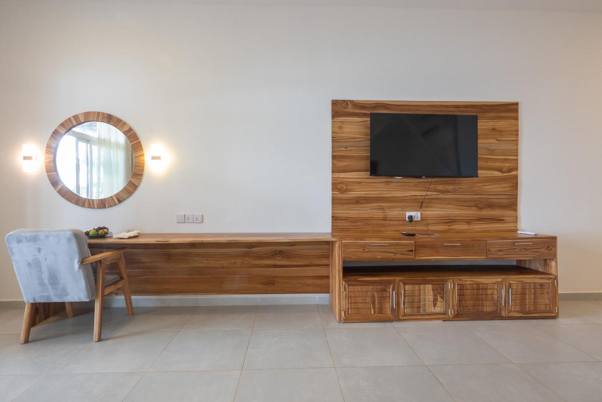 Royal Mandarin Hotel & Resort Pwani Mchangani Dış mekan fotoğraf