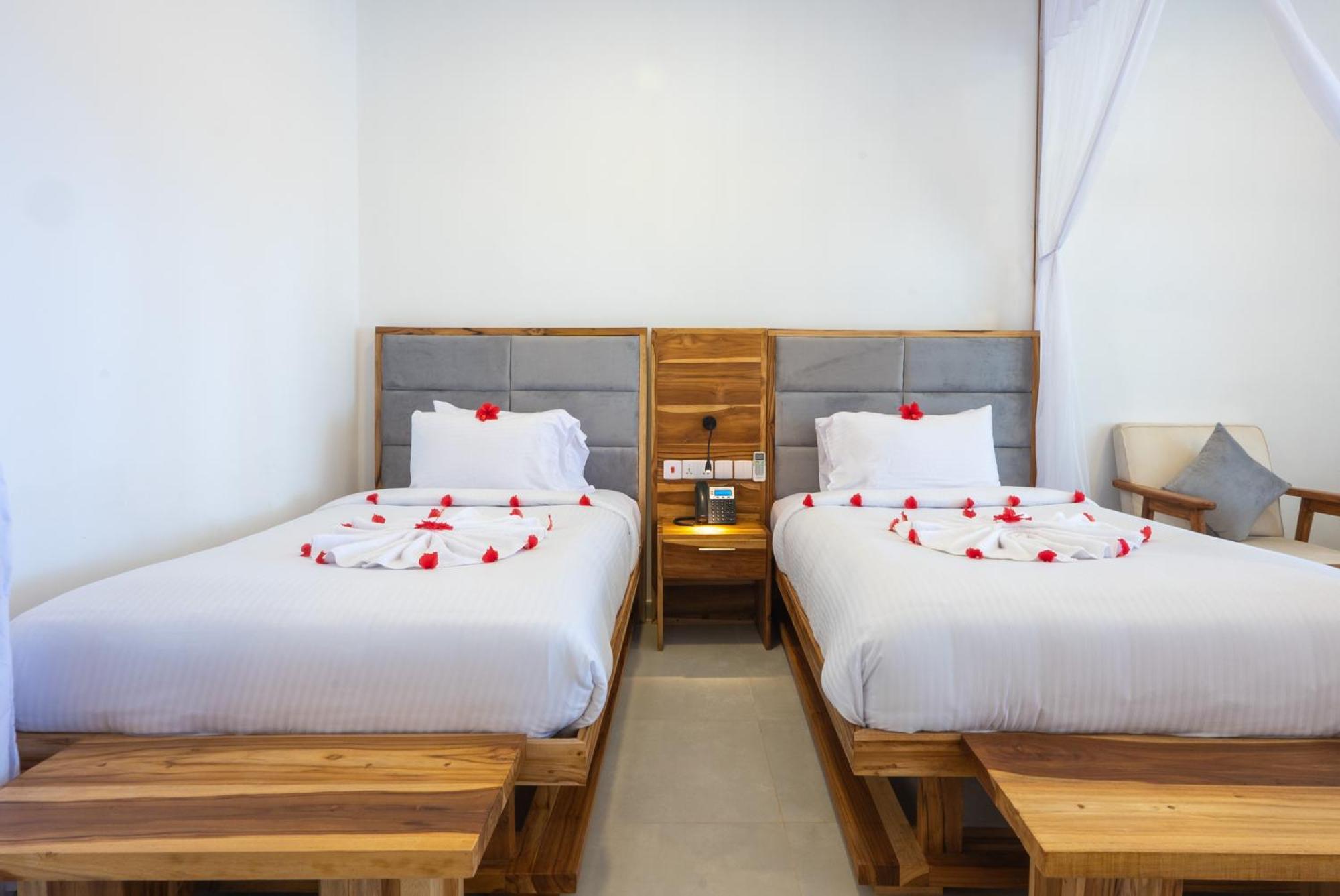 Royal Mandarin Hotel & Resort Pwani Mchangani Dış mekan fotoğraf