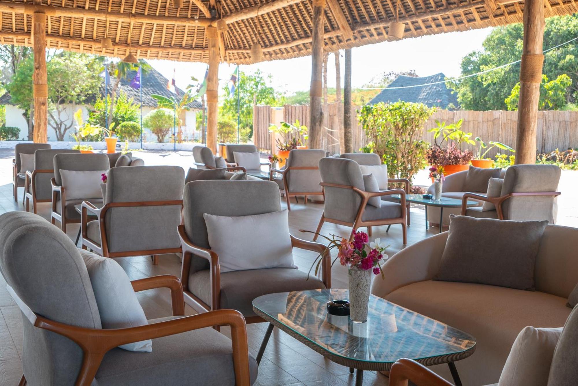 Royal Mandarin Hotel & Resort Pwani Mchangani Dış mekan fotoğraf
